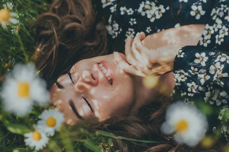 Beauty Bible quotes about inner beauty, confidence, and a woman’s heart.